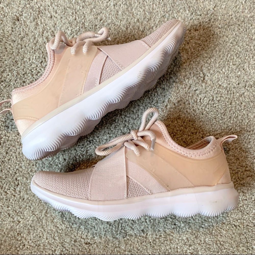 C9 Champion Geofoam 6 athletic sneakers blush pink